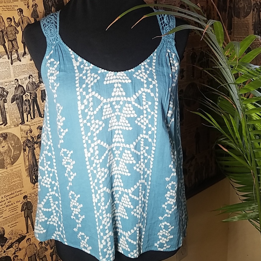 NWT Melrose and Market teal tank